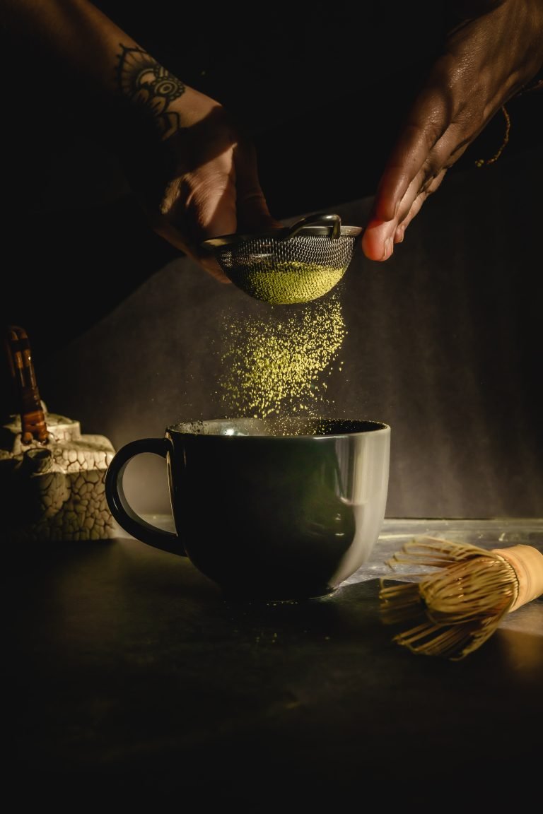 Benefits of Drinking Matcha Tea: Why You Should Try It